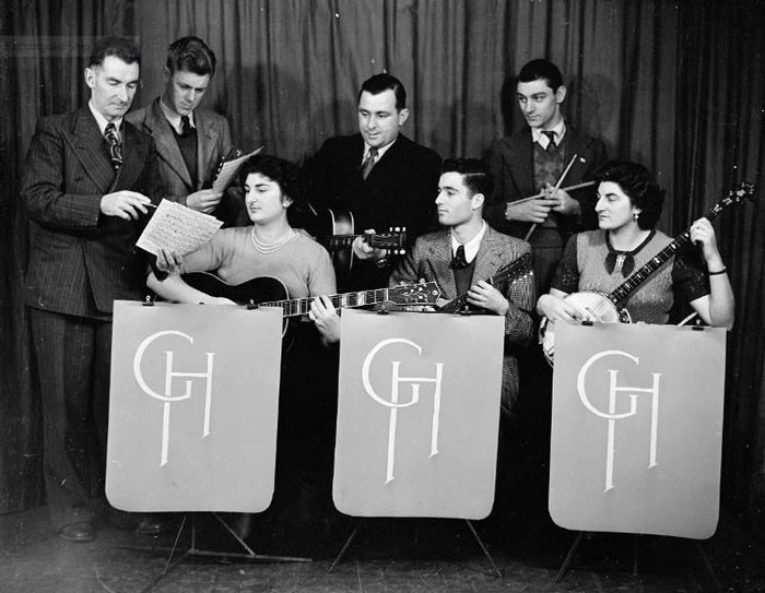 Admin_thumb_g-halls-band-novelty-strings-1950